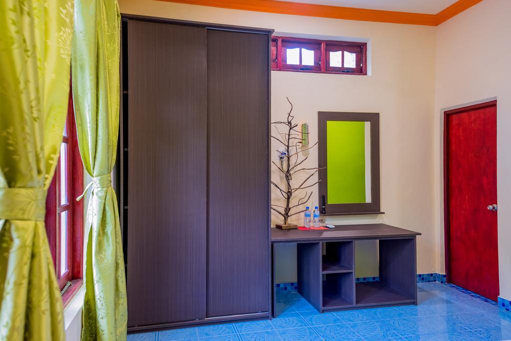 Maclura Residence Maalhos  エクステリア 写真